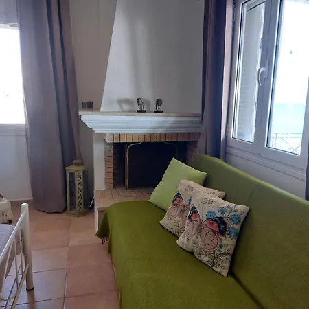Foivos Seaside Apartment