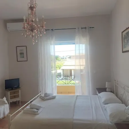 Foivos Seaside * Agios Georgios (Corfu)
