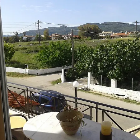 شقة Foivos Seaside آغيوس غيوريوس