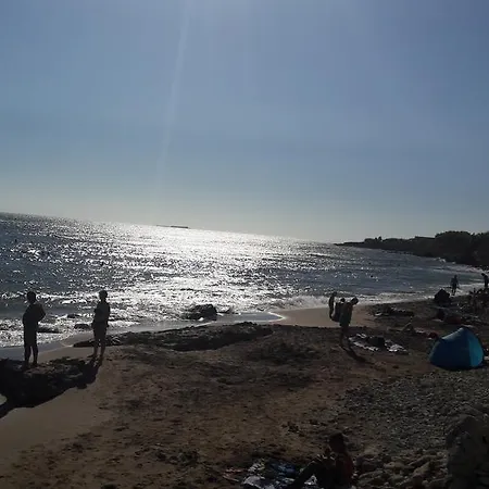 Foivos Seaside شقة *